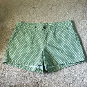 GAP High Waisted 3” Shorts (Size 02 R)